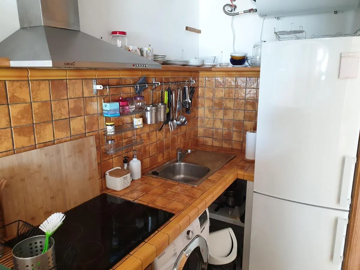 Dona Lola Micaela - Fully Equiped 1 Bedroom Ground Floor Beach Front Apartment With Direct Access To The Beach Of Calahonda - Costa Del Sol - Cs155 Sitio de Calahonda